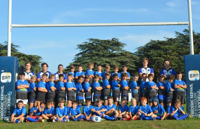 M10 is a rugby team. They are using SportEasy, the best web and mobile app to manage any sports team (football, soccer, rugby, basketball, baseball, hockey, volleyball...). Coaches and managers can organize the games and practices or send group messages to their players. Players have convenient access to their schedule or statistics. SportEasy is free and available online and there’s an app for iPhone and Android.