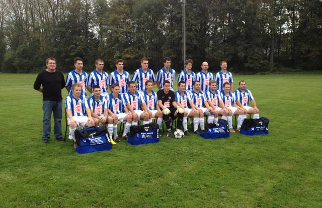 FC USCV is a football team. They are using SportEasy, the best web and mobile app to manage any sports team (football, soccer, rugby, basketball, baseball, hockey, volleyball...). Coaches and managers can organize the games and practices or send group messages to their players. Players have convenient access to their schedule or statistics. SportEasy is free and available online and there’s an app for iPhone and Android.