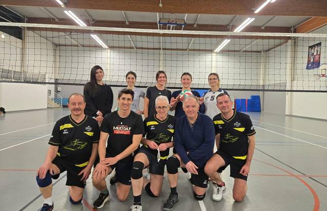 AL Jean Zay Volley 3 is a volley team. They are using SportEasy, the best web and mobile app to manage any sports team (football, soccer, rugby, basketball, baseball, hockey, volleyball...). Coaches and managers can organize the games and practices or send group messages to their players. Players have convenient access to their schedule or statistics. SportEasy is free and available online and there’s an app for iPhone and Android.