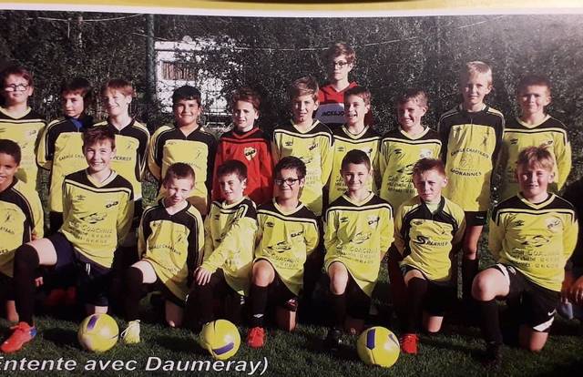 Morannes/Daumeray is a football team. They are using SportEasy, the best web and mobile app to manage any sports team (football, soccer, rugby, basketball, baseball, hockey, volleyball...). Coaches and managers can organize the games and practices or send group messages to their players. Players have convenient access to their schedule or statistics. SportEasy is free and available online and there’s an app for iPhone and Android.