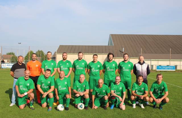 VETERANS RSA is a football team. They are using SportEasy, the best web and mobile app to manage any sports team (football, soccer, rugby, basketball, baseball, hockey, volleyball...). Coaches and managers can organize the games and practices or send group messages to their players. Players have convenient access to their schedule or statistics. SportEasy is free and available online and there’s an app for iPhone and Android.