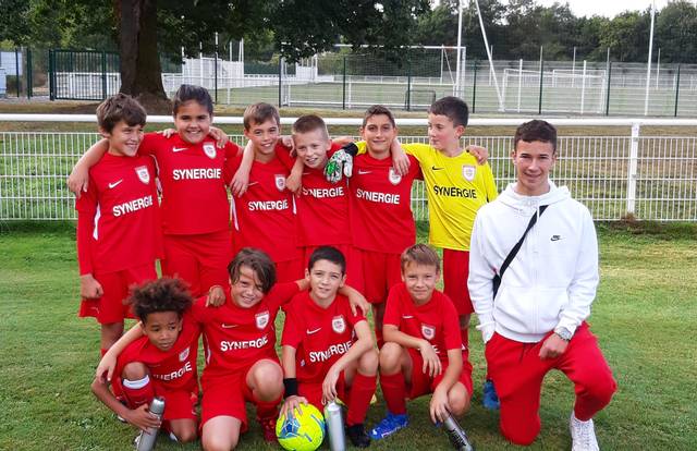 AS Maine U13 / U12 is a football team. They are using SportEasy, the best web and mobile app to manage any sports team (football, soccer, rugby, basketball, baseball, hockey, volleyball...). Coaches and managers can organize the games and practices or send group messages to their players. Players have convenient access to their schedule or statistics. SportEasy is free and available online and there’s an app for iPhone and Android.