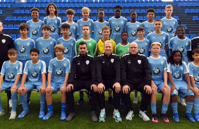 Racing FCU Luxembourg U14 is a football team. They are using SportEasy, the best web and mobile app to manage any sports team (football, soccer, rugby, basketball, baseball, hockey, volleyball...). Coaches and managers can organize the games and practices or send group messages to their players. Players have convenient access to their schedule or statistics. SportEasy is free and available online and there’s an app for iPhone and Android.