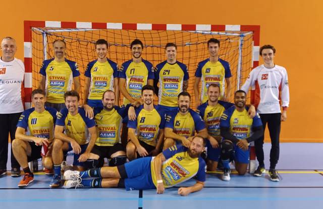 Loisir HBCPJV is a handball team. They are using SportEasy, the best web and mobile app to manage any sports team (football, soccer, rugby, basketball, baseball, hockey, volleyball...). Coaches and managers can organize the games and practices or send group messages to their players. Players have convenient access to their schedule or statistics. SportEasy is free and available online and there’s an app for iPhone and Android.