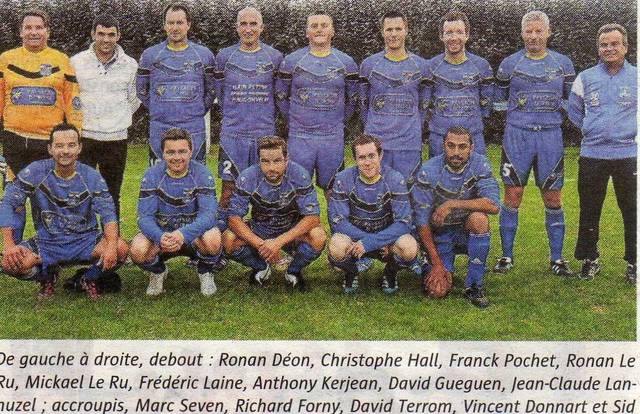 USPlougonvelin is a football team. They are using SportEasy, the best web and mobile app to manage any sports team (football, soccer, rugby, basketball, baseball, hockey, volleyball...). Coaches and managers can organize the games and practices or send group messages to their players. Players have convenient access to their schedule or statistics. SportEasy is free and available online and there’s an app for iPhone and Android.