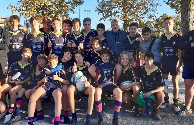 NSR M-16 is a rugby team. They are using SportEasy, the best web and mobile app to manage any sports team (football, soccer, rugby, basketball, baseball, hockey, volleyball...). Coaches and managers can organize the games and practices or send group messages to their players. Players have convenient access to their schedule or statistics. SportEasy is free and available online and there’s an app for iPhone and Android.