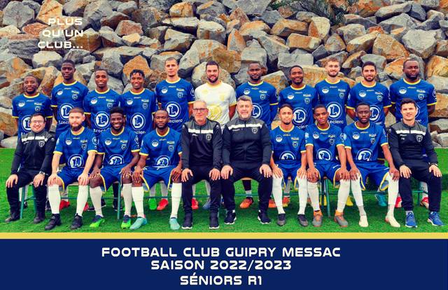 SENIORS is a football team. They are using SportEasy, the best web and mobile app to manage any sports team (football, soccer, rugby, basketball, baseball, hockey, volleyball...). Coaches and managers can organize the games and practices or send group messages to their players. Players have convenient access to their schedule or statistics. SportEasy is free and available online and there’s an app for iPhone and Android.