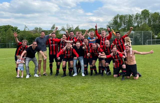 HFC EDO 3 is a football team. They are using SportEasy, the best web and mobile app to manage any sports team (football, soccer, rugby, basketball, baseball, hockey, volleyball...). Coaches and managers can organize the games and practices or send group messages to their players. Players have convenient access to their schedule or statistics. SportEasy is free and available online and there’s an app for iPhone and Android.