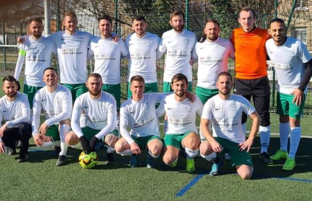 Séniors A is a football team. They are using SportEasy, the best web and mobile app to manage any sports team (football, soccer, rugby, basketball, baseball, hockey, volleyball...). Coaches and managers can organize the games and practices or send group messages to their players. Players have convenient access to their schedule or statistics. SportEasy is free and available online and there’s an app for iPhone and Android.