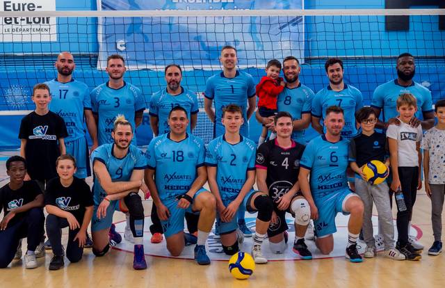 L'équipe C'CHARTRES VOLLEY BALL est une équipe de volley. Elle utlise SportEasy qui est l'appli de référence pour organiser vos matchs & entraînements et gérer votre équipe de foot, rugby, basket ou tout autre sport. Gratuit, SportEasy est disponible sur le web, sur iPhone et sur Android.