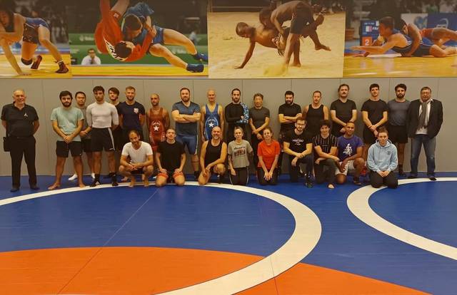 Paris Lutte Wrestling is a generic team. They are using SportEasy, the best web and mobile app to manage any sports team (football, soccer, rugby, basketball, baseball, hockey, volleyball...). Coaches and managers can organize the games and practices or send group messages to their players. Players have convenient access to their schedule or statistics. SportEasy is free and available online and there’s an app for iPhone and Android.