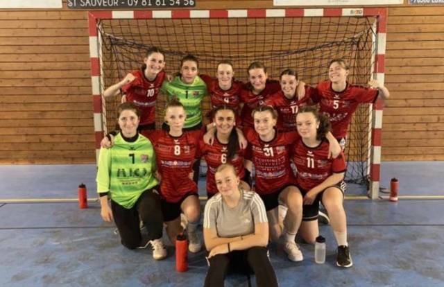 AL Luxeuil Handball is a handball team. They are using SportEasy, the best web and mobile app to manage any sports team (football, soccer, rugby, basketball, baseball, hockey, volleyball...). Coaches and managers can organize the games and practices or send group messages to their players. Players have convenient access to their schedule or statistics. SportEasy is free and available online and there’s an app for iPhone and Android.