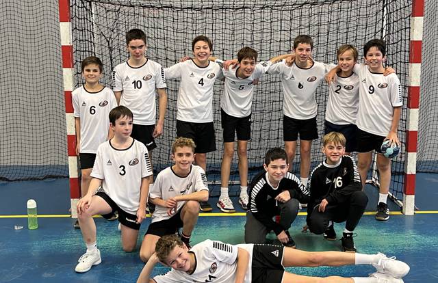 U13a es falaise handball is a handball team. They are using SportEasy, the best web and mobile app to manage any sports team (football, soccer, rugby, basketball, baseball, hockey, volleyball...). Coaches and managers can organize the games and practices or send group messages to their players. Players have convenient access to their schedule or statistics. SportEasy is free and available online and there’s an app for iPhone and Android.