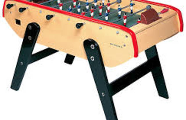 USC Baby foot is a football team. They are using SportEasy, the best web and mobile app to manage any sports team (football, soccer, rugby, basketball, baseball, hockey, volleyball...). Coaches and managers can organize the games and practices or send group messages to their players. Players have convenient access to their schedule or statistics. SportEasy is free and available online and there’s an app for iPhone and Android.