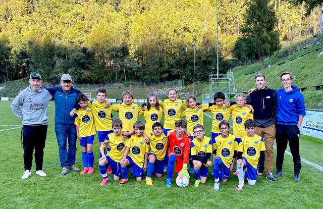 FC Printse-Nendaz 1 D9 is a football team. They are using SportEasy, the best web and mobile app to manage any sports team (football, soccer, rugby, basketball, baseball, hockey, volleyball...). Coaches and managers can organize the games and practices or send group messages to their players. Players have convenient access to their schedule or statistics. SportEasy is free and available online and there’s an app for iPhone and Android.