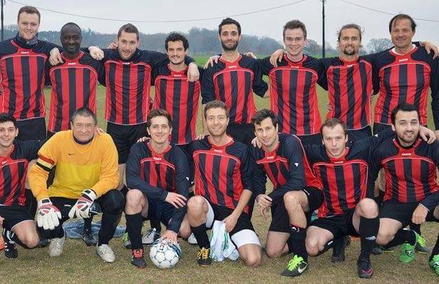 Uccle Stendhal is a football team. They are using SportEasy, the best web and mobile app to manage any sports team (football, soccer, rugby, basketball, baseball, hockey, volleyball...). Coaches and managers can organize the games and practices or send group messages to their players. Players have convenient access to their schedule or statistics. SportEasy is free and available online and there’s an app for iPhone and Android.