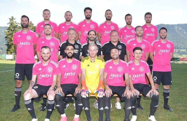 Fc Moutier Juniors B is a football team. They are using SportEasy, the best web and mobile app to manage any sports team (football, soccer, rugby, basketball, baseball, hockey, volleyball...). Coaches and managers can organize the games and practices or send group messages to their players. Players have convenient access to their schedule or statistics. SportEasy is free and available online and there’s an app for iPhone and Android.