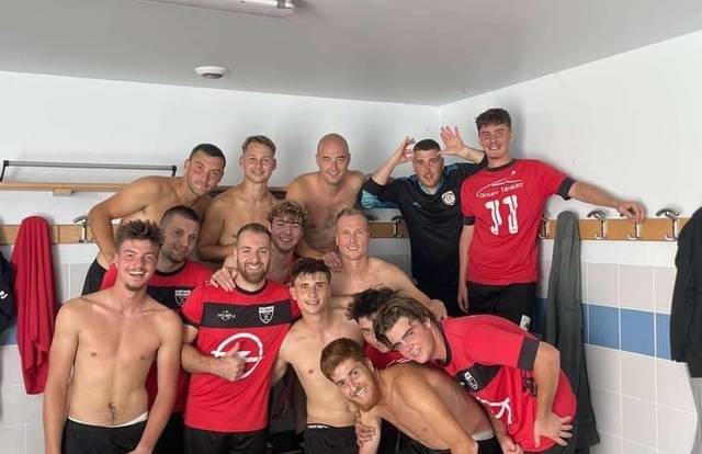 SENIOR A is a football team. They are using SportEasy, the best web and mobile app to manage any sports team (football, soccer, rugby, basketball, baseball, hockey, volleyball...). Coaches and managers can organize the games and practices or send group messages to their players. Players have convenient access to their schedule or statistics. SportEasy is free and available online and there’s an app for iPhone and Android.