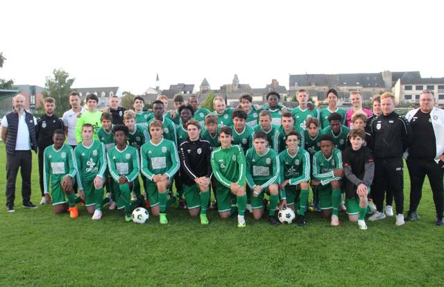 L'équipe CA EVRON U18 est une équipe de football. Elle utlise SportEasy qui est l'appli de référence pour organiser vos matchs & entraînements et gérer votre équipe de foot, rugby, basket ou tout autre sport. Gratuit, SportEasy est disponible sur le web, sur iPhone et sur Android.