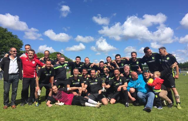 Loisirs JSST is a football team. They are using SportEasy, the best web and mobile app to manage any sports team (football, soccer, rugby, basketball, baseball, hockey, volleyball...). Coaches and managers can organize the games and practices or send group messages to their players. Players have convenient access to their schedule or statistics. SportEasy is free and available online and there’s an app for iPhone and Android.