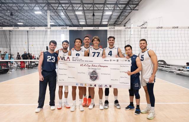 L'équipe Fort Lauderdale Flyers est une équipe de volley. Elle utlise SportEasy qui est l'appli de référence pour organiser vos matchs & entraînements et gérer votre équipe de foot, rugby, basket ou tout autre sport. Gratuit, SportEasy est disponible sur le web, sur iPhone et sur Android.