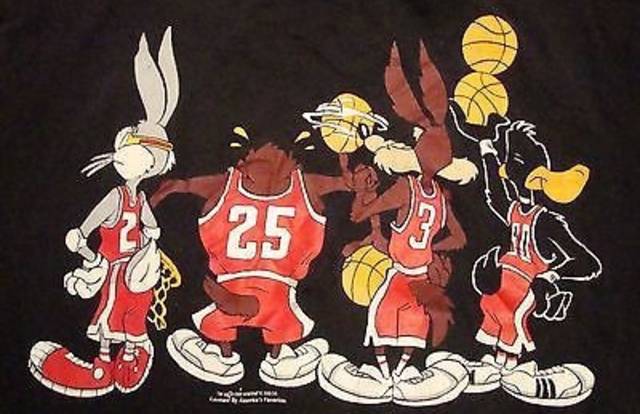 Basket 2 is a basket team. They are using SportEasy, the best web and mobile app to manage any sports team (football, soccer, rugby, basketball, baseball, hockey, volleyball...). Coaches and managers can organize the games and practices or send group messages to their players. Players have convenient access to their schedule or statistics. SportEasy is free and available online and there’s an app for iPhone and Android.