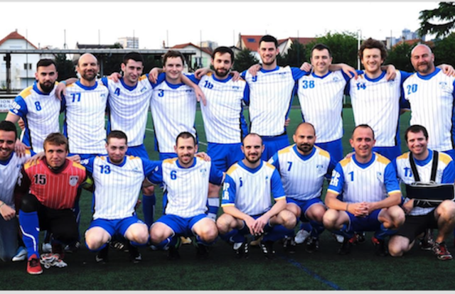 Loisirs is a football team. They are using SportEasy, the best web and mobile app to manage any sports team (football, soccer, rugby, basketball, baseball, hockey, volleyball...). Coaches and managers can organize the games and practices or send group messages to their players. Players have convenient access to their schedule or statistics. SportEasy is free and available online and there’s an app for iPhone and Android.