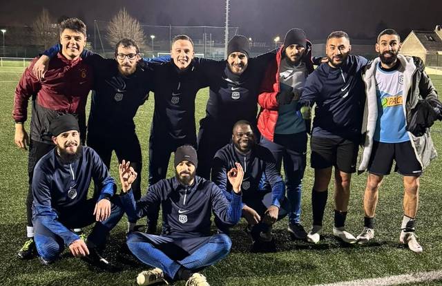 Futbol Total  1&2 is a football team. They are using SportEasy, the best web and mobile app to manage any sports team (football, soccer, rugby, basketball, baseball, hockey, volleyball...). Coaches and managers can organize the games and practices or send group messages to their players. Players have convenient access to their schedule or statistics. SportEasy is free and available online and there’s an app for iPhone and Android.