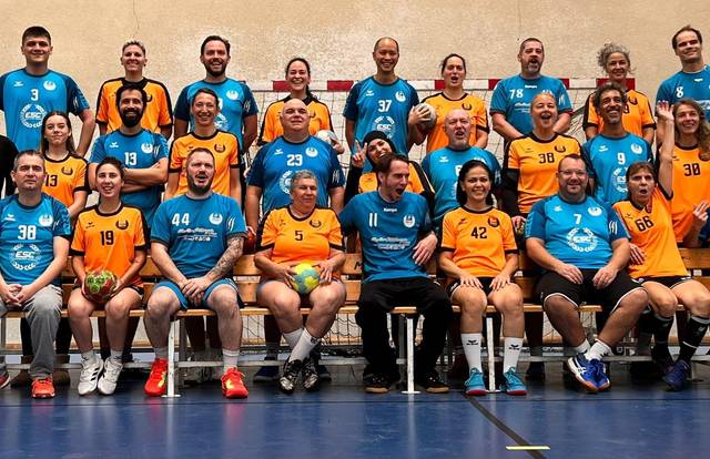 BRON HANDBALL LOISIRS is a handball team. They are using SportEasy, the best web and mobile app to manage any sports team (football, soccer, rugby, basketball, baseball, hockey, volleyball...). Coaches and managers can organize the games and practices or send group messages to their players. Players have convenient access to their schedule or statistics. SportEasy is free and available online and there’s an app for iPhone and Android.