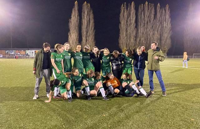 Ladies I is a football team. They are using SportEasy, the best web and mobile app to manage any sports team (football, soccer, rugby, basketball, baseball, hockey, volleyball...). Coaches and managers can organize the games and practices or send group messages to their players. Players have convenient access to their schedule or statistics. SportEasy is free and available online and there’s an app for iPhone and Android.