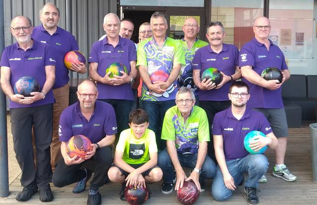 ADMINISTRATION is a basket team. They are using SportEasy, the best web and mobile app to manage any sports team (football, soccer, rugby, basketball, baseball, hockey, volleyball...). Coaches and managers can organize the games and practices or send group messages to their players. Players have convenient access to their schedule or statistics. SportEasy is free and available online and there’s an app for iPhone and Android.