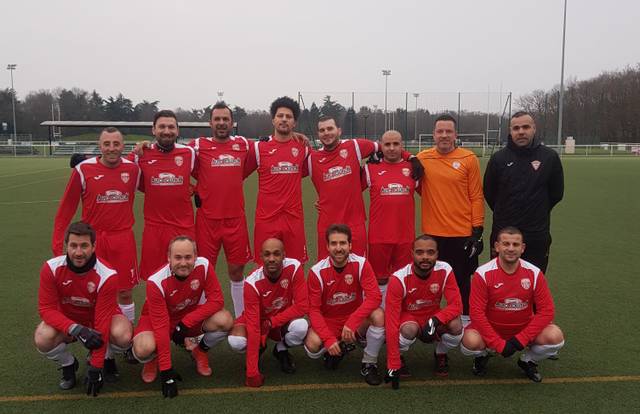 VÉTÉRANS (A) is a football team. They are using SportEasy, the best web and mobile app to manage any sports team (football, soccer, rugby, basketball, baseball, hockey, volleyball...). Coaches and managers can organize the games and practices or send group messages to their players. Players have convenient access to their schedule or statistics. SportEasy is free and available online and there’s an app for iPhone and Android.