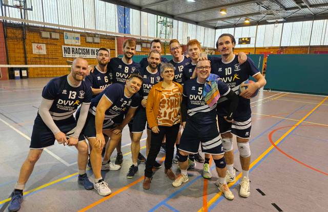 L'équipe P2M (Nadège) est une équipe de volley. Elle utlise SportEasy qui est l'appli de référence pour organiser vos matchs & entraînements et gérer votre équipe de foot, rugby, basket ou tout autre sport. Gratuit, SportEasy est disponible sur le web, sur iPhone et sur Android.