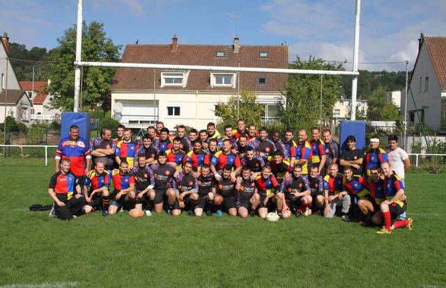 A S Marcoussis is a rugby team. They are using SportEasy, the best web and mobile app to manage any sports team (football, soccer, rugby, basketball, baseball, hockey, volleyball...). Coaches and managers can organize the games and practices or send group messages to their players. Players have convenient access to their schedule or statistics. SportEasy is free and available online and there’s an app for iPhone and Android.