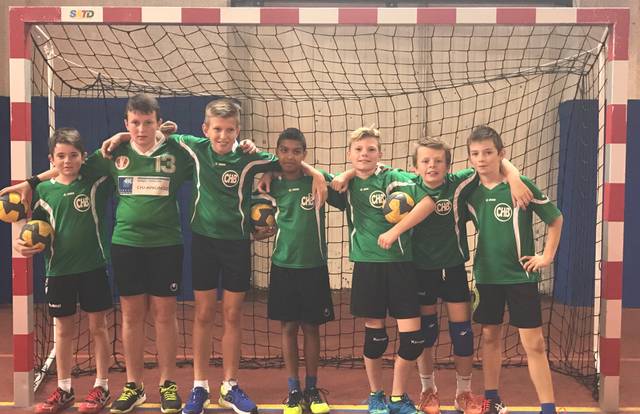 CHB -13G is a handball team. They are using SportEasy, the best web and mobile app to manage any sports team (football, soccer, rugby, basketball, baseball, hockey, volleyball...). Coaches and managers can organize the games and practices or send group messages to their players. Players have convenient access to their schedule or statistics. SportEasy is free and available online and there’s an app for iPhone and Android.
