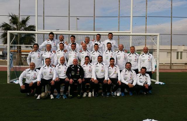 VETERANOS JAEN 81 is a football team. They are using SportEasy, the best web and mobile app to manage any sports team (football, soccer, rugby, basketball, baseball, hockey, volleyball...). Coaches and managers can organize the games and practices or send group messages to their players. Players have convenient access to their schedule or statistics. SportEasy is free and available online and there’s an app for iPhone and Android.