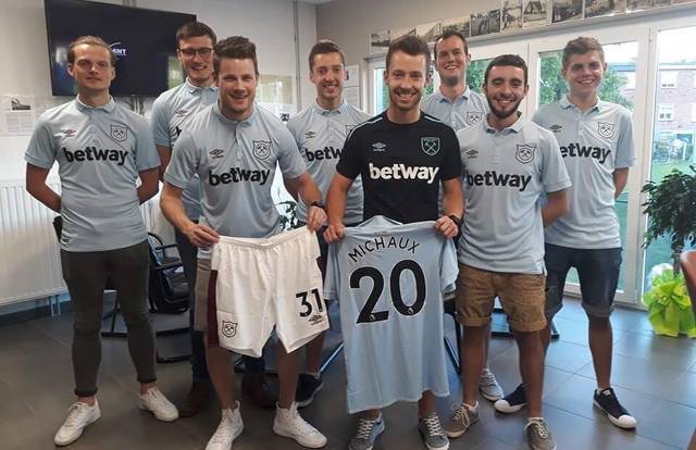 RFC Michaux is a football team. They are using SportEasy, the best web and mobile app to manage any sports team (football, soccer, rugby, basketball, baseball, hockey, volleyball...). Coaches and managers can organize the games and practices or send group messages to their players. Players have convenient access to their schedule or statistics. SportEasy is free and available online and there’s an app for iPhone and Android.