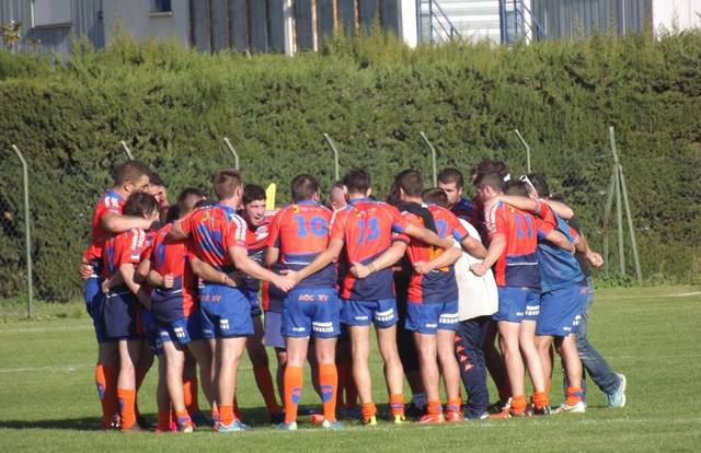 Séniors is a rugby team. They are using SportEasy, the best web and mobile app to manage any sports team (football, soccer, rugby, basketball, baseball, hockey, volleyball...). Coaches and managers can organize the games and practices or send group messages to their players. Players have convenient access to their schedule or statistics. SportEasy is free and available online and there’s an app for iPhone and Android.