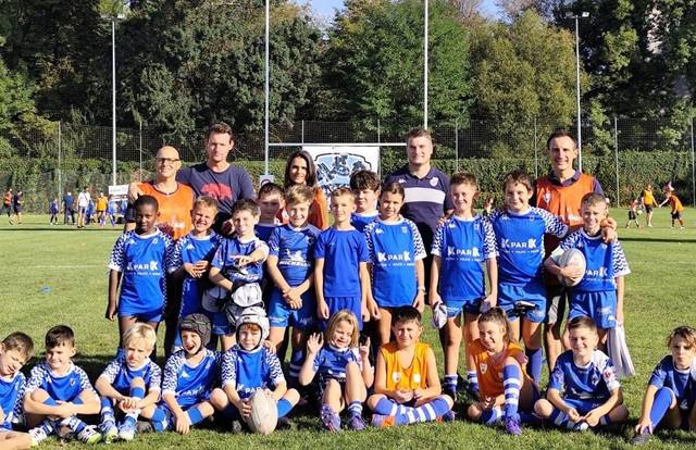 U10 is a rugby team. They are using SportEasy, the best web and mobile app to manage any sports team (football, soccer, rugby, basketball, baseball, hockey, volleyball...). Coaches and managers can organize the games and practices or send group messages to their players. Players have convenient access to their schedule or statistics. SportEasy is free and available online and there’s an app for iPhone and Android.