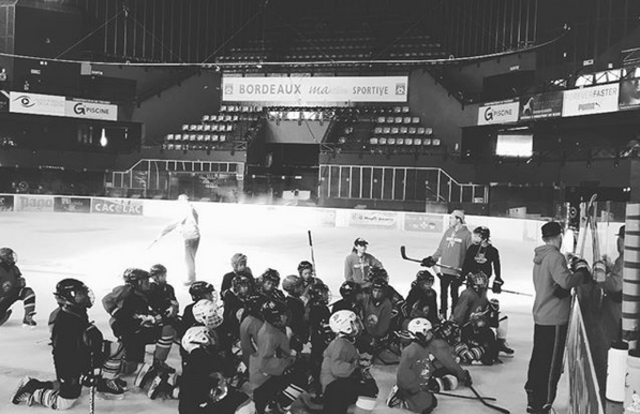 BOXERS BORDEAUX U13 is a ice_hockey team. They are using SportEasy, the best web and mobile app to manage any sports team (football, soccer, rugby, basketball, baseball, hockey, volleyball...). Coaches and managers can organize the games and practices or send group messages to their players. Players have convenient access to their schedule or statistics. SportEasy is free and available online and there’s an app for iPhone and Android.