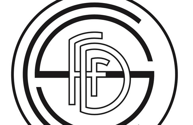 Feinte de frappe SC is a football team. They are using SportEasy, the best web and mobile app to manage any sports team (football, soccer, rugby, basketball, baseball, hockey, volleyball...). Coaches and managers can organize the games and practices or send group messages to their players. Players have convenient access to their schedule or statistics. SportEasy is free and available online and there’s an app for iPhone and Android.