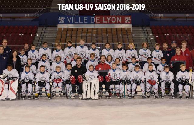 LHC is a ice_hockey team. They are using SportEasy, the best web and mobile app to manage any sports team (football, soccer, rugby, basketball, baseball, hockey, volleyball...). Coaches and managers can organize the games and practices or send group messages to their players. Players have convenient access to their schedule or statistics. SportEasy is free and available online and there’s an app for iPhone and Android.