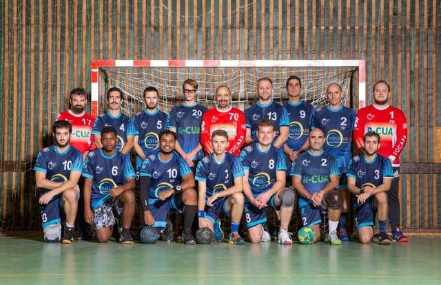 SSHB SM4 is a handball team. They are using SportEasy, the best web and mobile app to manage any sports team (football, soccer, rugby, basketball, baseball, hockey, volleyball...). Coaches and managers can organize the games and practices or send group messages to their players. Players have convenient access to their schedule or statistics. SportEasy is free and available online and there’s an app for iPhone and Android.