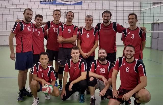 Corbas 1 is a volley team. They are using SportEasy, the best web and mobile app to manage any sports team (football, soccer, rugby, basketball, baseball, hockey, volleyball...). Coaches and managers can organize the games and practices or send group messages to their players. Players have convenient access to their schedule or statistics. SportEasy is free and available online and there’s an app for iPhone and Android.