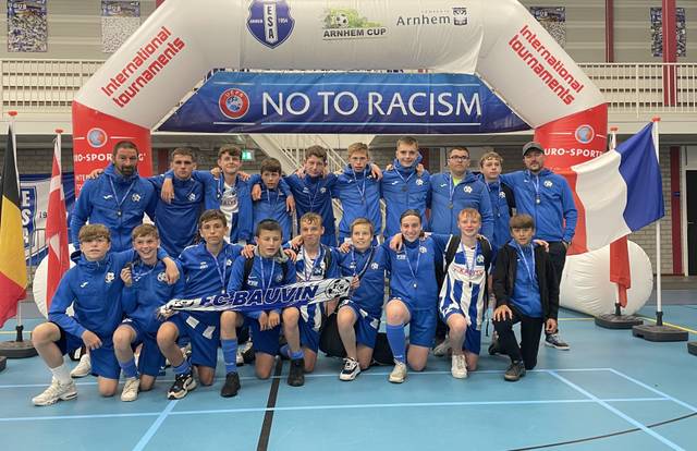 U18-U19 is a football team. They are using SportEasy, the best web and mobile app to manage any sports team (football, soccer, rugby, basketball, baseball, hockey, volleyball...). Coaches and managers can organize the games and practices or send group messages to their players. Players have convenient access to their schedule or statistics. SportEasy is free and available online and there’s an app for iPhone and Android.