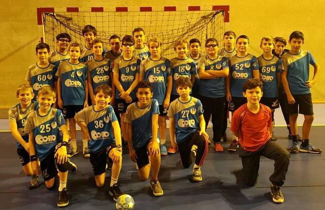 Bron M13 G2 is a handball team. They are using SportEasy, the best web and mobile app to manage any sports team (football, soccer, rugby, basketball, baseball, hockey, volleyball...). Coaches and managers can organize the games and practices or send group messages to their players. Players have convenient access to their schedule or statistics. SportEasy is free and available online and there’s an app for iPhone and Android.