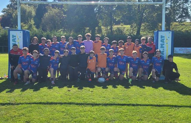 M16 - COB is a rugby team. They are using SportEasy, the best web and mobile app to manage any sports team (football, soccer, rugby, basketball, baseball, hockey, volleyball...). Coaches and managers can organize the games and practices or send group messages to their players. Players have convenient access to their schedule or statistics. SportEasy is free and available online and there’s an app for iPhone and Android.