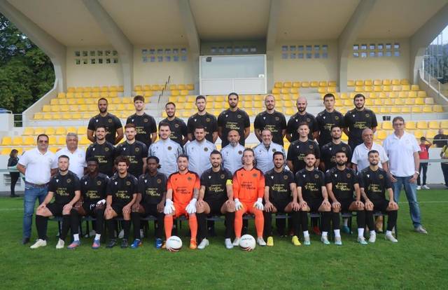 FC Rapid-Montreux is a football team. They are using SportEasy, the best web and mobile app to manage any sports team (football, soccer, rugby, basketball, baseball, hockey, volleyball...). Coaches and managers can organize the games and practices or send group messages to their players. Players have convenient access to their schedule or statistics. SportEasy is free and available online and there’s an app for iPhone and Android.