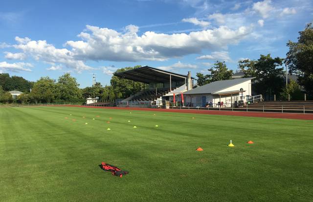 ESV Weil am Rhein Fitnessgruppe is a generic team. They are using SportEasy, the best web and mobile app to manage any sports team (football, soccer, rugby, basketball, baseball, hockey, volleyball...). Coaches and managers can organize the games and practices or send group messages to their players. Players have convenient access to their schedule or statistics. SportEasy is free and available online and there’s an app for iPhone and Android.