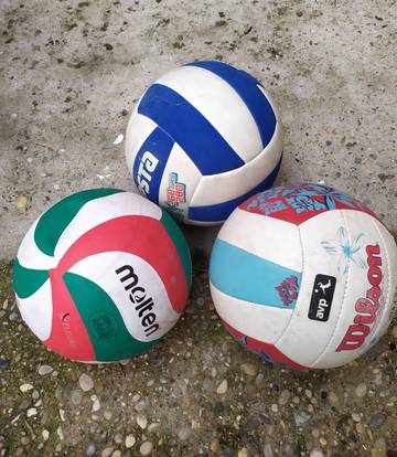 CVEE M4m is a volley team. They are using SportEasy, the best web and mobile app to manage any sports team (football, soccer, rugby, basketball, baseball, hockey, volleyball...). Coaches and managers can organize the games and practices or send group messages to their players. Players have convenient access to their schedule or statistics. SportEasy is free and available online and there’s an app for iPhone and Android.